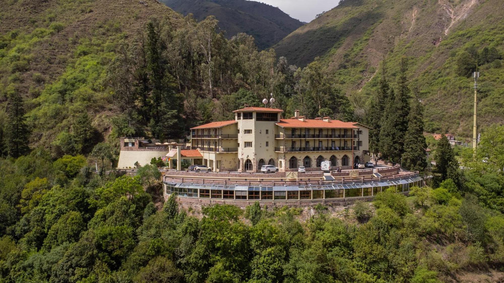 Hotel Spa Termas De Reyes سان سلفادور دي خوخوي المظهر الخارجي الصورة